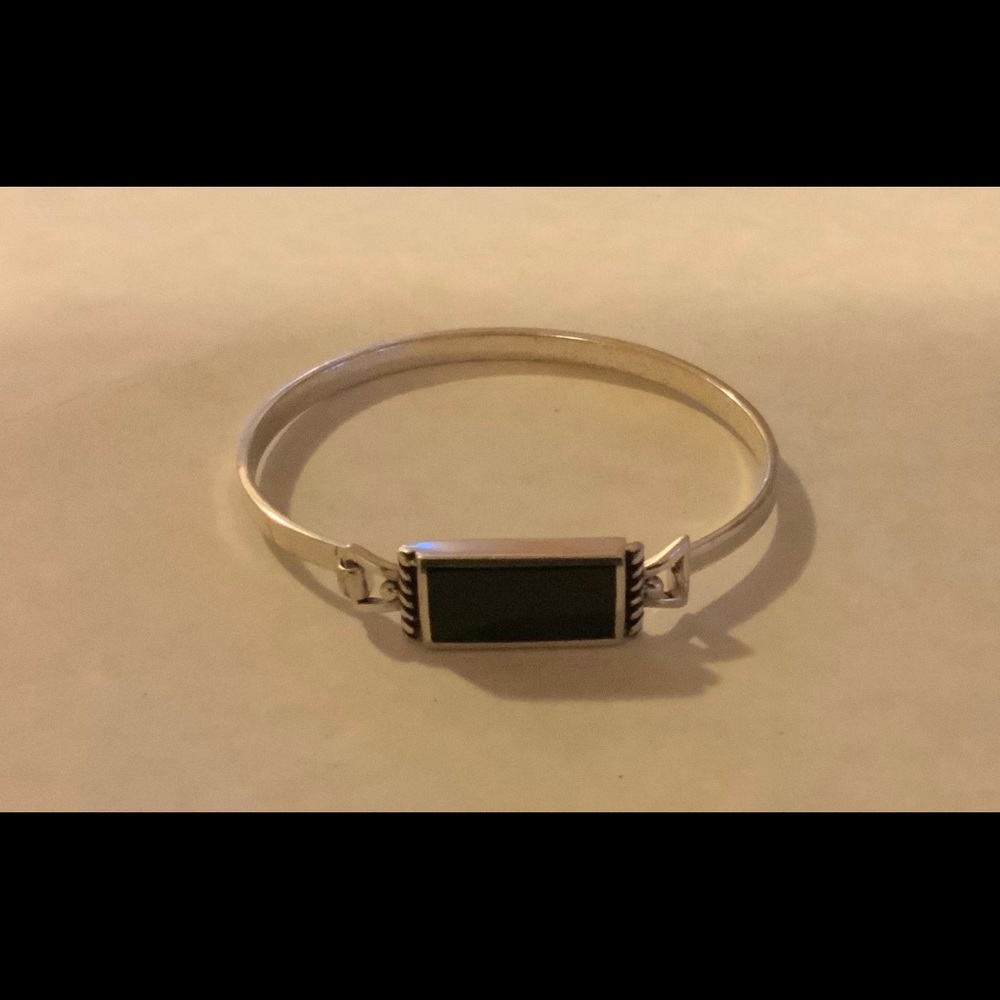 Silver Onyx Bracelet Marked SU Thailand 925